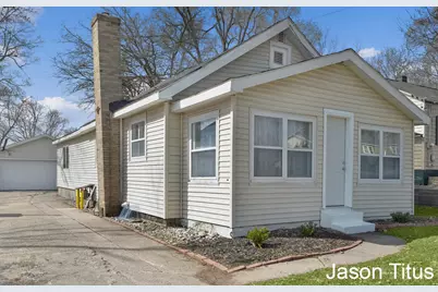 2507 Day Avenue NW, Walker, MI 49544 - Photo 1