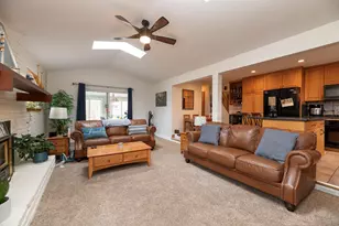 8765 Buckskin Dr, Commerce Township, MI 48382 - Photo 17