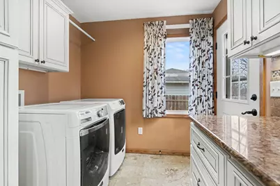 3256 Dorais Drive NE, Grand Rapids, MI 49525 - Photo 15