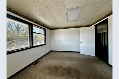 5604 Cleveland Avenue, Stevensville, MI 49127 - Photo 23