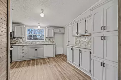 67429 N Shore Drive, Edwardsburg, MI 49112 - Photo 7