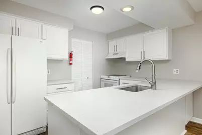 893 Cliffs #307 A, Ypsilanti, MI 48198 - Photo 5