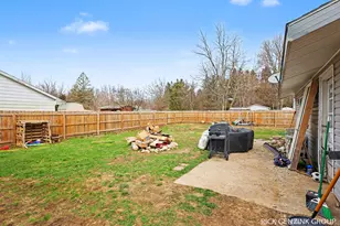 614 W High St, Bangor, MI 49013 - Photo 25