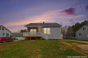 614 W High St, Bangor, MI 49013 - Photo 17