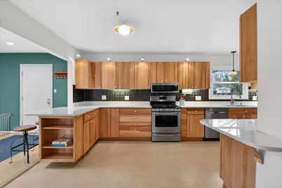 4 Gallway Court, Ann Arbor, MI 48104 - Photo 3