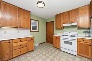 1603 Friendly Ave, Portage, MI 49002 - Photo 7