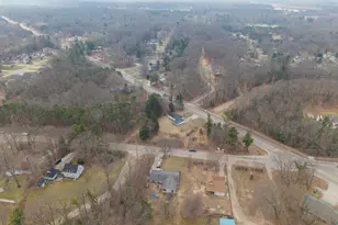 15769 Mercury Dr, Grand Haven, MI 49417 - Photo 43