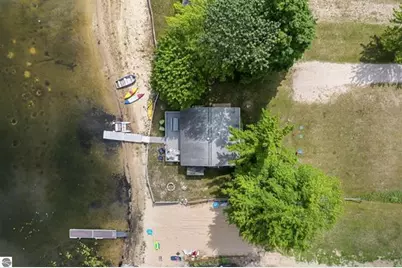 9301 E 50 Road, Cadillac, MI 49601 - Photo 17