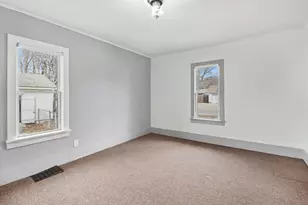 306 E Tinkham Ave, Ludington, MI 49431 - Photo 15