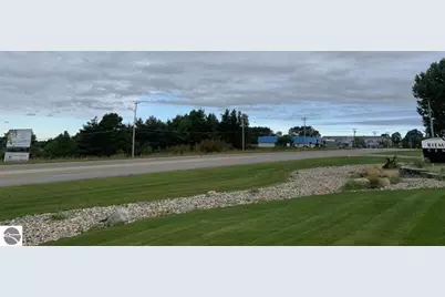 0 U.S. 131 Business, Cadillac, MI 49601 - Photo 11