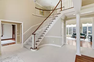 6645 Oleander Ln, Portage, MI 49024 - Photo 5