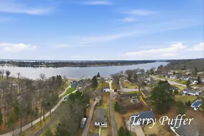 1559 Glenwood Avenue, Muskegon, MI 49445 - Photo 39