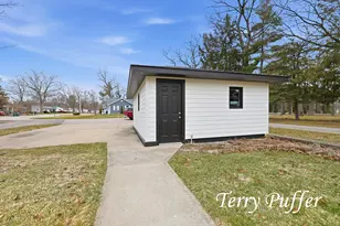 1559 Glenwood Ave, Muskegon, MI 49445 - Photo 31