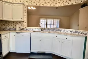 3217 Westbury Ct, Holland, MI 49424 - Photo 3
