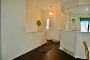 3217 Westbury Ct, Holland, MI 49424 - Photo 7