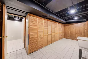 19 Westbury Ct, Ann Arbor, MI 48105 - Photo 59