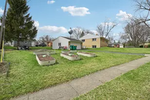 286 Lawson St, Saline, MI 48176 - Photo 31