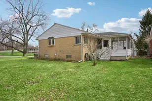 286 Lawson St, Saline, MI 48176 - Photo 33