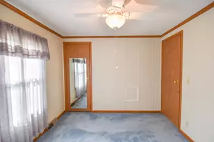 605 Cedar Ct, Jonesville, MI 49250 - Photo 15