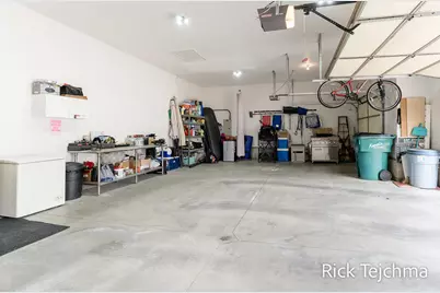 2055 Rambling Oak Drive, Muskegon, MI 49445 - Photo 73