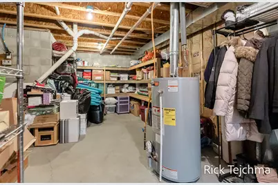 2055 Rambling Oak Drive, Muskegon, MI 49445 - Photo 71
