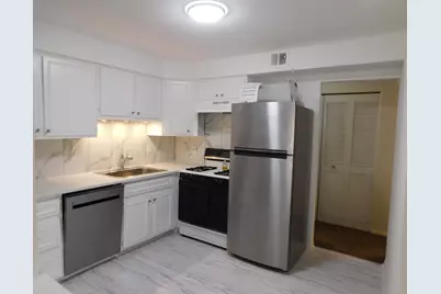 490 N Fox Hills Drive #1, Bloomfield Hills, MI 48304 - Photo 7