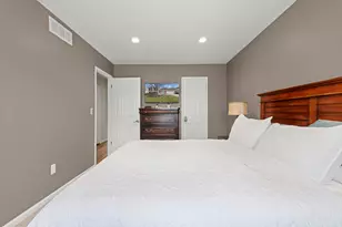 14446 Gary Ln, Livonia, MI 48154 - Photo 27