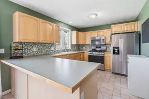 308 Nichole St, Galesburg, MI 49053 - Photo 9