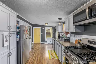 11908 128th Ave, Grand Haven, MI 49417 - Photo 7