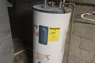 2365 W Temperance Rd, Temperance, MI 48182 - Photo 23