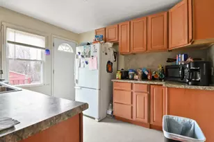 2365 W Temperance Rd, Temperance, MI 48182 - Photo 7