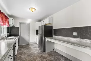 5171 N 20th Street N, Kalamazoo, MI 49004 - Photo 5