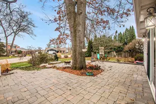 16118 Harbor View Dr, Spring Lake, MI 49456 - Photo 3