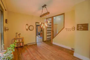 330 Cleveland St, Nashville, MI 49073 - Photo 9