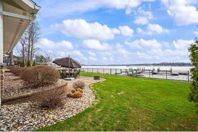 5363 Paw Paw Lake Road, Coloma, MI 49038 - Photo 9
