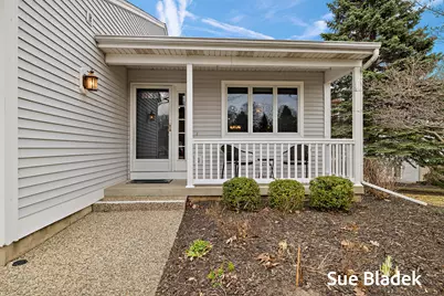 575 Noroak Court, Holland, MI 49424 - Photo 5