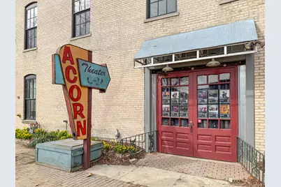 200 W Locust Street W, Three Oaks, MI 49128 - Photo 9