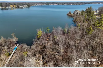 9310 S Benjamin Drive, Newaygo, MI 49337 - Photo 13
