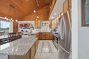 14083 Grandview Dr, Cement City, MI 49233 - Photo 15