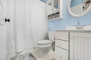 5189 Queen Victoria Ln, Kalamazoo, MI 49009 - Photo 17