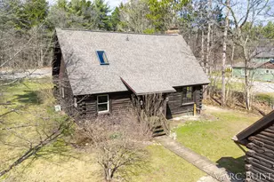 1876 Lake Michigan Dr NW, Grand Rapids, MI 49534 - Photo 9