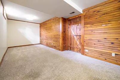 1876 Lake Michigan Drive NW, Grand Rapids, MI 49534 - Photo 57