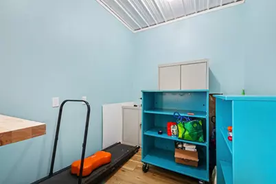 419 S Juniper Street NE, Edmore, MI 48829 - Photo 17