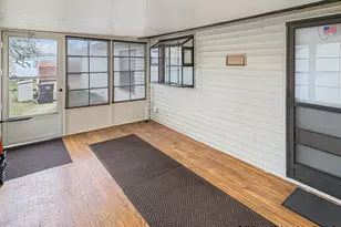 435 S Amber Dr SE, Grand Rapids, MI 49548 - Photo 11