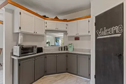 21864 McCain Lane, Edwardsburg, MI 49112 - Photo 3