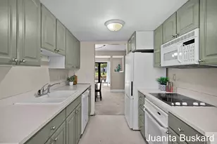 4106 N Norway St SE, Kentwood, MI 49546 - Photo 13