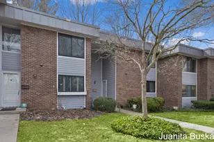 4106 N Norway St SE, Kentwood, MI 49546 - Photo 1