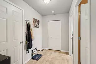 1743 Harper Grove Ln, Vicksburg, MI 49097 - Photo 5