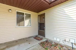 1016 Wedgewood Dr, Plainwell, MI 49080 - Photo 23