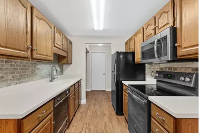 1016 Wedgewood Drive, Plainwell, MI 49080 - Photo 11